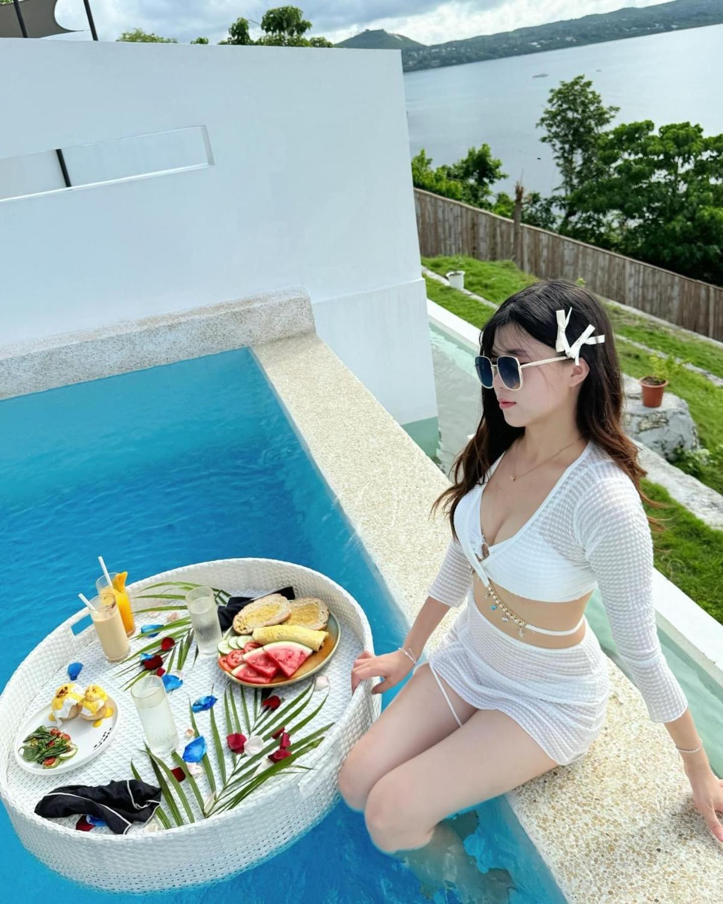 Epic Suites Bohol Adults Only Dauis Exterior photo